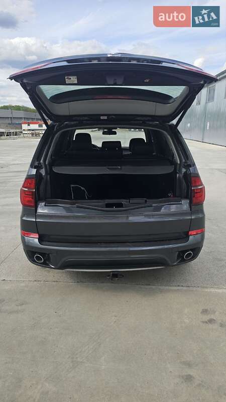 Внедорожник / Кроссовер BMW X5 2012 в Полтаве