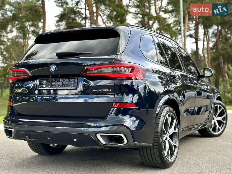 Внедорожник / Кроссовер BMW X5 2022 в Киеве