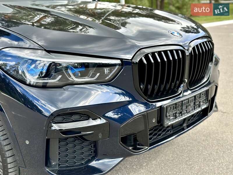 Внедорожник / Кроссовер BMW X5 2022 в Киеве