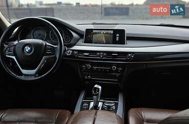 Позашляховик / Кросовер BMW X5 2015 в 