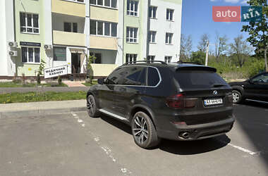 Позашляховик / Кросовер BMW X5 2013 в 