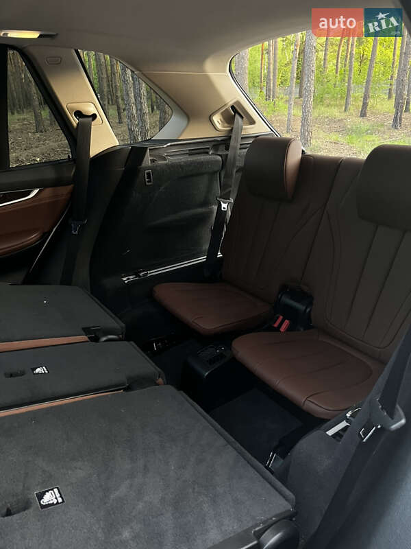 Внедорожник / Кроссовер BMW X5 2015 в Ирпене