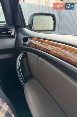 Внедорожник / Кроссовер BMW X5 2004 в 