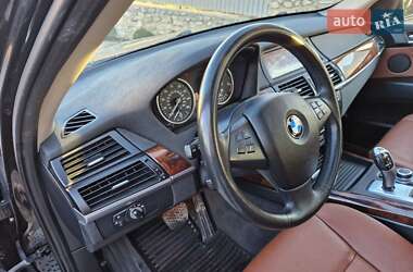 Позашляховик / Кросовер BMW X5 2012 в 