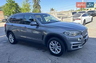 Позашляховик / Кросовер BMW X5 2015 в 
