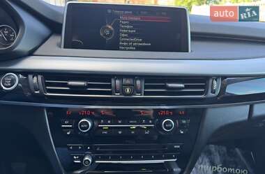 Позашляховик / Кросовер BMW X5 2015 в 