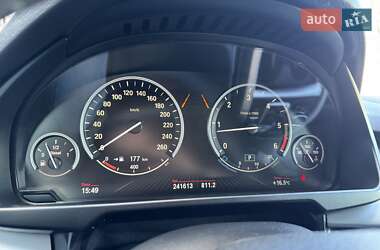 Позашляховик / Кросовер BMW X5 2015 в 