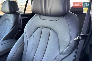 Позашляховик / Кросовер BMW X5 2015 в 