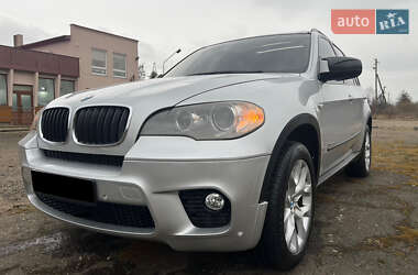 Позашляховик / Кросовер BMW X5 2011 в 