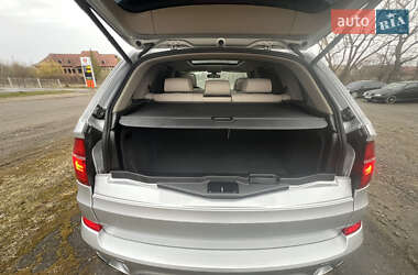 Позашляховик / Кросовер BMW X5 2011 в 