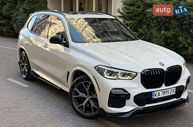 Внедорожник / Кроссовер BMW X5 2019 в Киеве