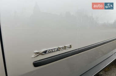 Позашляховик / Кросовер BMW X5 2011 в 