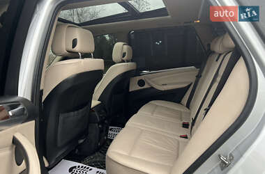 Позашляховик / Кросовер BMW X5 2011 в 