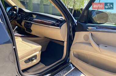 Внедорожник / Кроссовер BMW X5 2009 в 