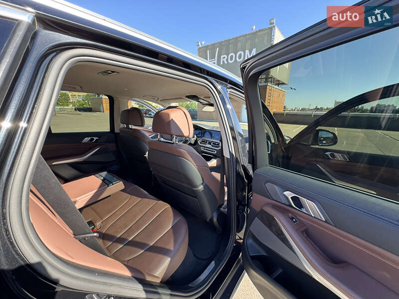 Внедорожник / Кроссовер BMW X5 2021 в Киеве