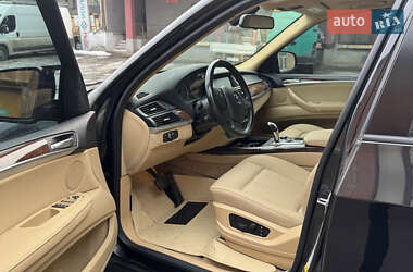 Внедорожник / Кроссовер BMW X5 2012 в 
