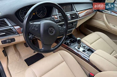 Внедорожник / Кроссовер BMW X5 2012 в 