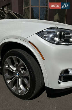 Внедорожник / Кроссовер BMW X5 2018 в 