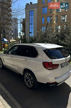Внедорожник / Кроссовер BMW X5 2018 в 