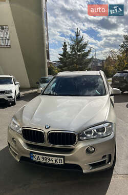 Внедорожник / Кроссовер BMW X5 2016 в 
