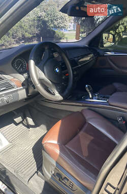 Позашляховик / Кросовер BMW X5 2012 в 