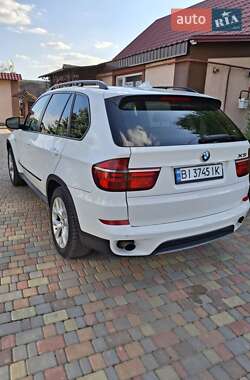 Позашляховик / Кросовер BMW X5 2012 в 