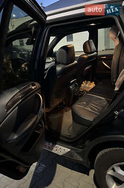 Позашляховик / Кросовер BMW X5 2003 в 