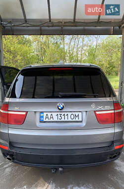 Внедорожник / Кроссовер BMW X5 2007 в 