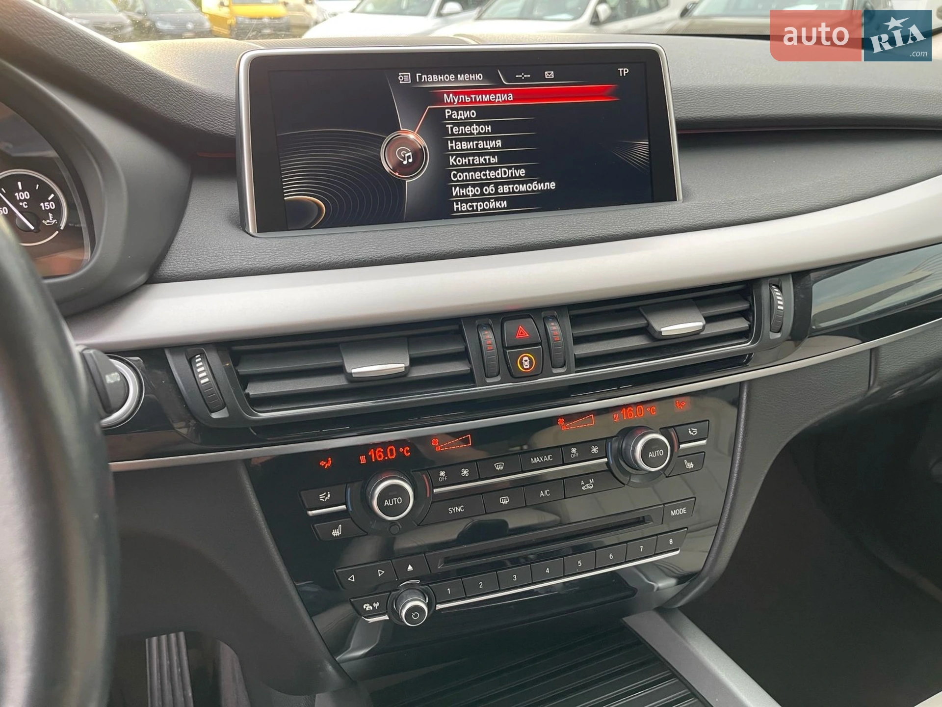 2015 BMW X5 - мініатюра 17