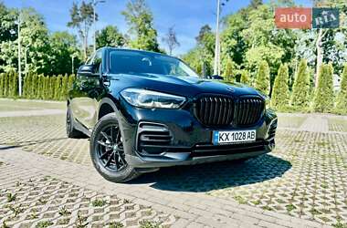 Внедорожник / Кроссовер BMW X5 2021 в Харькове