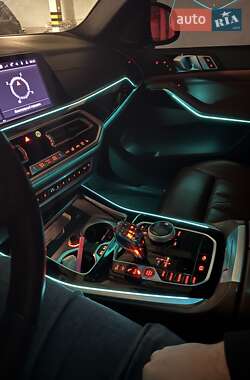 Внедорожник / Кроссовер BMW X5 2018 в 