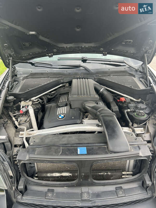 Позашляховик / Кросовер BMW X5 2009 в Вінниці