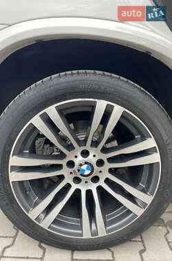 Позашляховик / Кросовер BMW X5 2012 в 