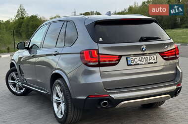 Позашляховик / Кросовер BMW X5 2016 в 