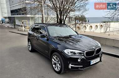 Позашляховик / Кросовер BMW X5 2015 в 