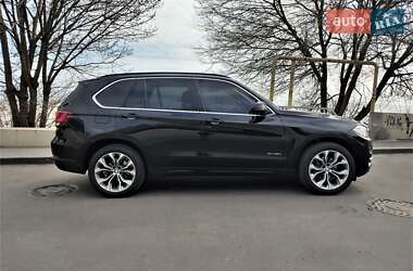 Позашляховик / Кросовер BMW X5 2015 в 