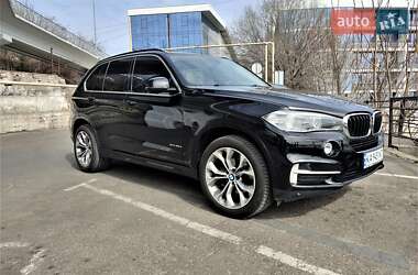 Позашляховик / Кросовер BMW X5 2015 в 