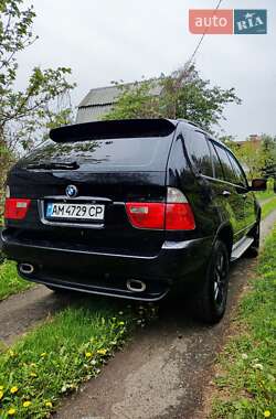 Внедорожник / Кроссовер BMW X5 2005 в Киеве
