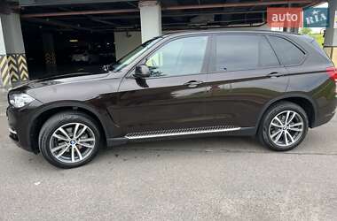 Позашляховик / Кросовер BMW X5 2015 в 