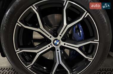 Позашляховик / Кросовер BMW X5 2021 в 