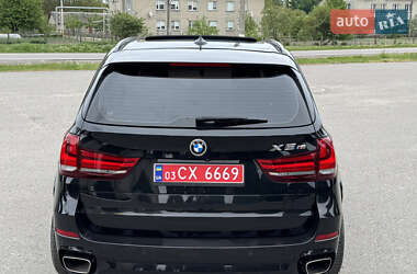 Позашляховик / Кросовер BMW X5 2016 в 