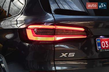 Внедорожник / Кроссовер BMW X5 2021 в 