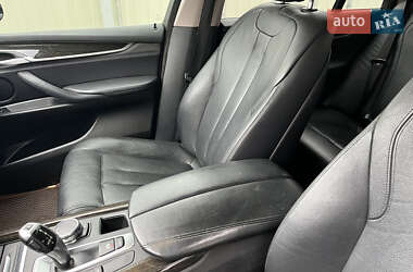 Позашляховик / Кросовер BMW X5 2013 в 