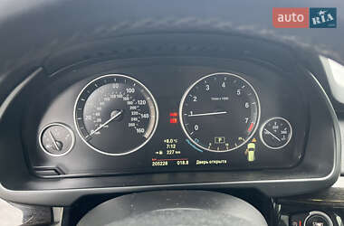 Позашляховик / Кросовер BMW X5 2013 в 