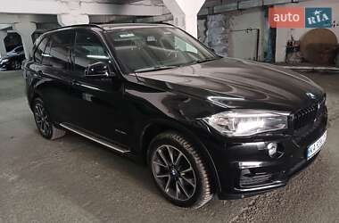 Позашляховик / Кросовер BMW X5 2016 в Києві