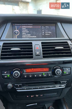 Позашляховик / Кросовер BMW X5 2011 в 