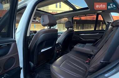 Позашляховик / Кросовер BMW X5 2015 в 