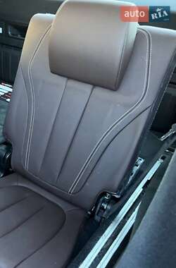 Позашляховик / Кросовер BMW X5 2015 в 