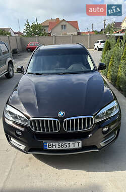 Внедорожник / Кроссовер BMW X5 2015 в 