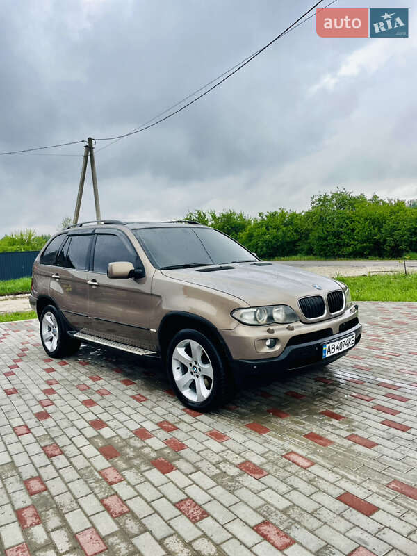 Внедорожник / Кроссовер BMW X5 2004 в 